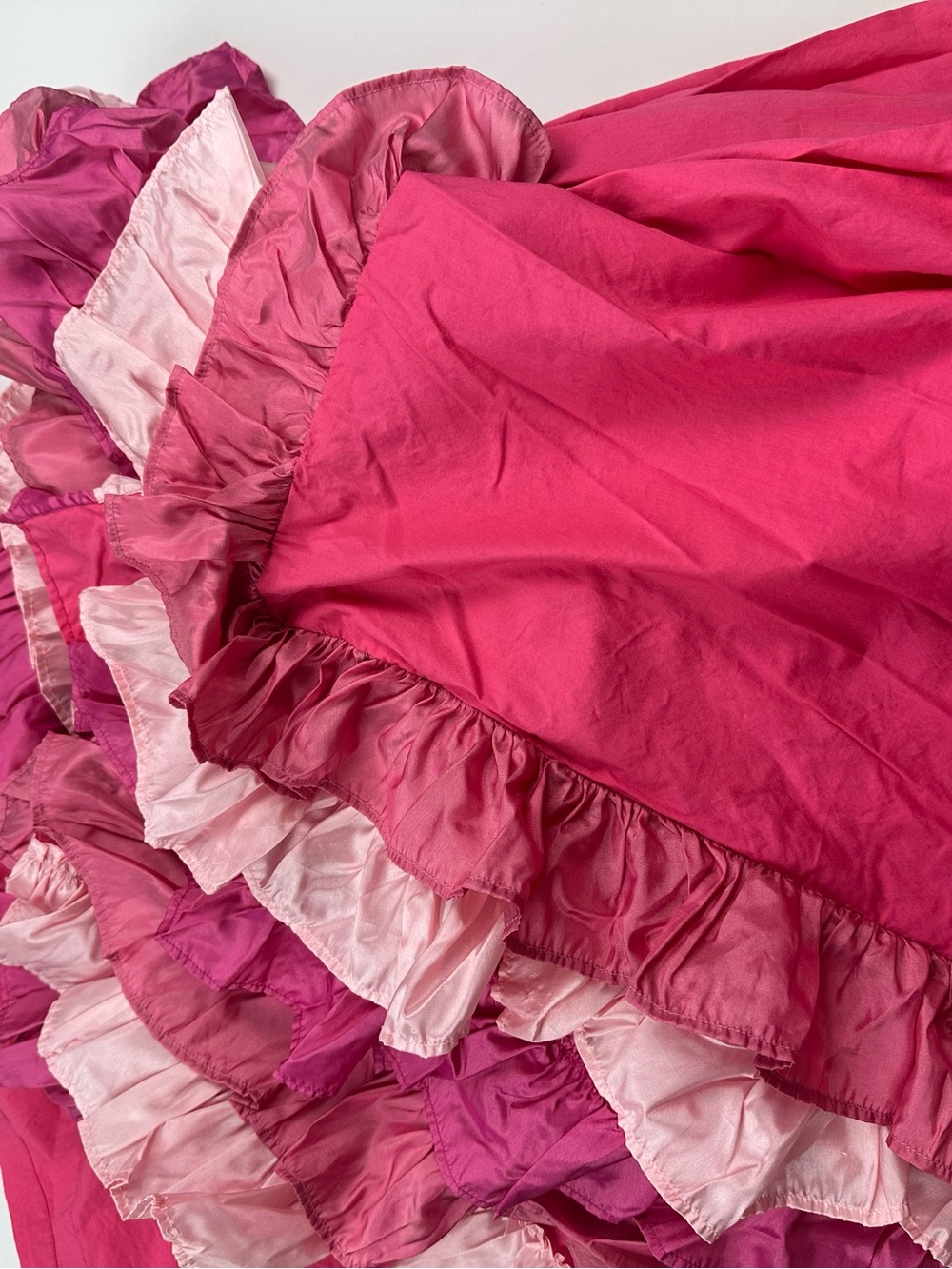 Pine Cone Hill Fine Linen Pink Ruffled Tiered Bed Skirt Twin - Picture 5 of 12